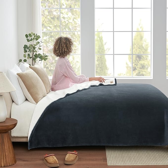UGG Nita King/California King Blanket Fleece Fluffy Reversible Soft Fuzzy Bedding Cozy Plush Oversized Blanket Machine Washable Bedroom Decor for Big Couch or Bed, 110-inch x 90-inch, Charcoal Grey