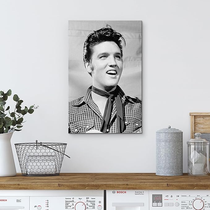 wall26 Canvas Print Wall Art Famous Celebrity Musician Rock & Roll Elvis Presley Historic Classic Photography Realism Traditional Portrait Vintage Retro for Living Room, Bedroom, Office - 24"x36"