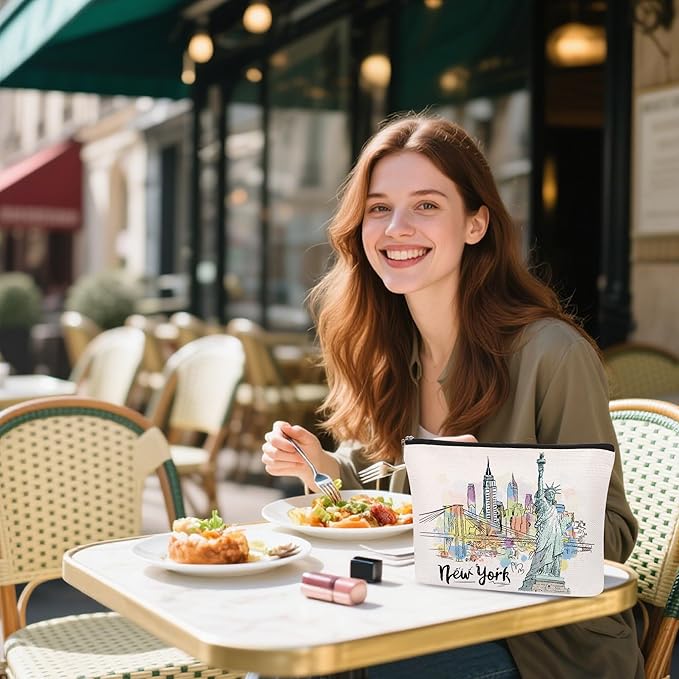 New York Makeup Bags Gifts for Women, NYC Souvenirs from USA Travel Essentials Cosmetic Bag, Gifts for Girls Sister Daughter Coworker Teachers Nurses
