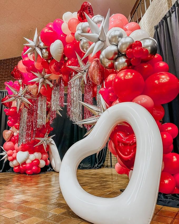 Bezente Red Balloons 18 Inch - 30 Pack Large Thick Red Balloons Big Round Red Latex Balloons for Valentine's Day Wedding Anniversary Christmas Birthday Party Decorations