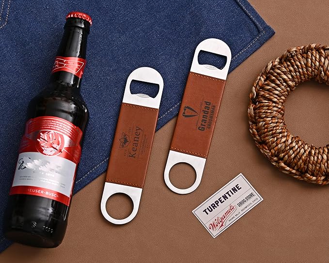 Personalized leather bottle opener. Wedding favors, anniversary souvenirs, Father's Day gifts