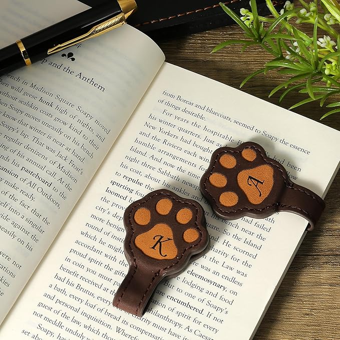 Magnetic Leather Bookmark, Cute Initial Magnetic Bookmarks Clip, Vintage Book Marker Clip Gifts for Readers, Kids, Book Lovers-K