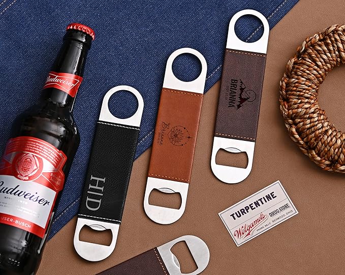 Personalized leather bottle opener. Wedding favors, anniversary souvenirs, Father's Day gifts