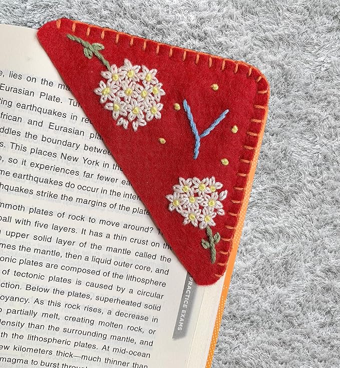 Personalized Hand Embroidered Corner Bookmark, Cute Flower Book Mark, Hand Stitch Gift for Women Book Lovers by HNQCPCVU (Y, RED)